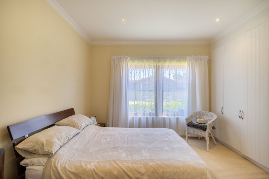 2 Bedroom Property for Sale in Whale Rock Gardens Western Cape